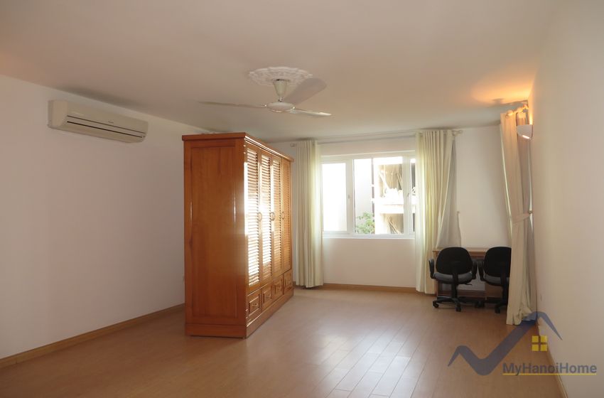 05-bedroom-detached-villa-for-rent-in-tay-ho-area-semi-furnished-42