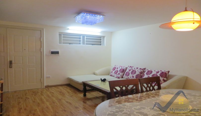 2-bedroom-apartment-for-rent-in-tay-ho-lac-long-quan-15