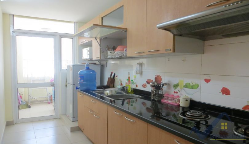 2-bedroom-apartment-for-rent-in-tay-ho-lac-long-quan-17