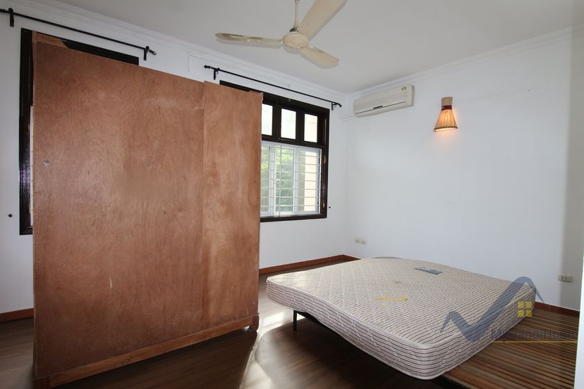 3-bedroom-house-in-tay-ho-for-rent-with-furnished-24