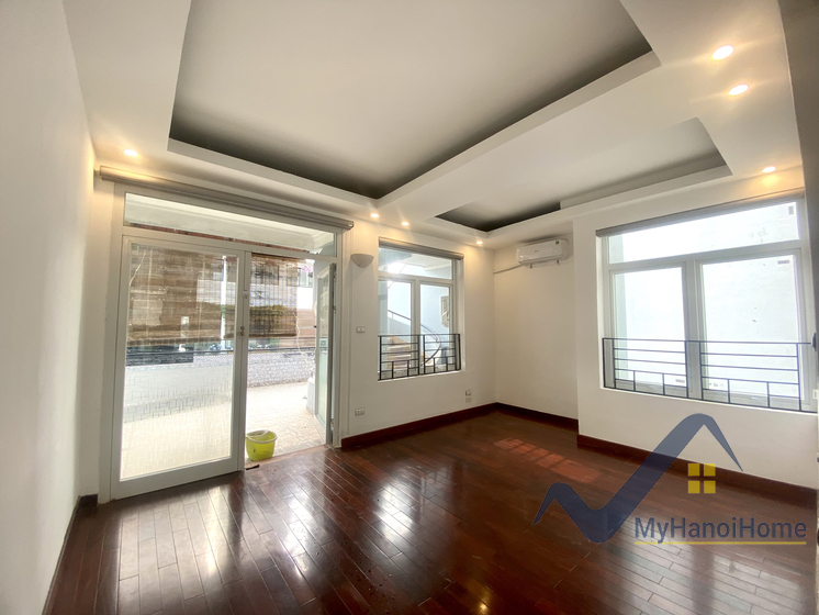 3-bedroom-house-to-rent-in-tay-ho-2-floors-only-25