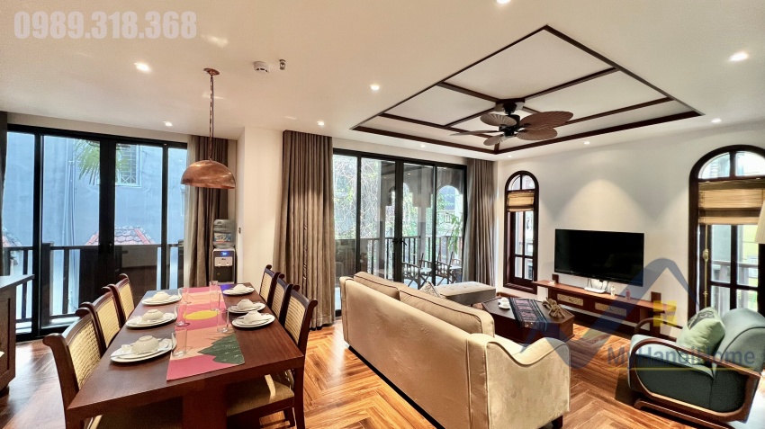 3bed-2bath-apartment-in-tay-ho-for-rent-on-to-ngoc-van-str-2