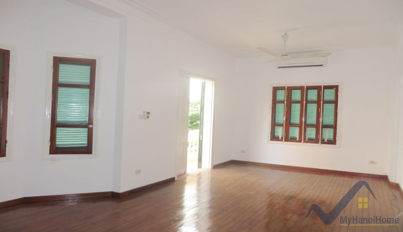 a-stunning-detached-house-to-rent-in-tay-ho-area-unfurnished-7