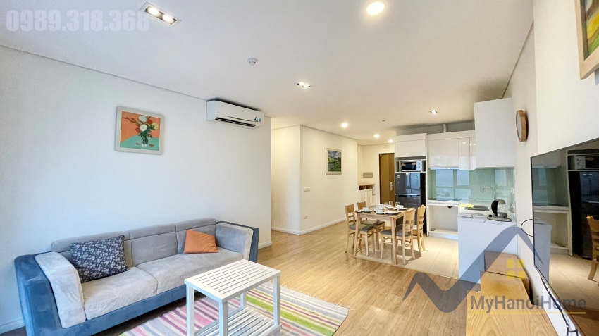 beautiful-furnished-2-bedroom-apartment-in-mipec-riverside-long-bien-15