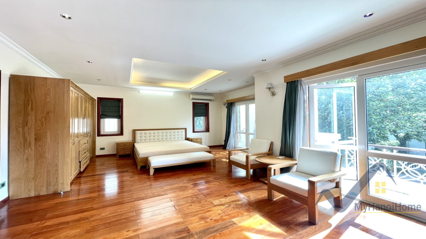 beautiful-villa-to-rent-in-vinhomes-riverside-furnished-4-bedrooms-32