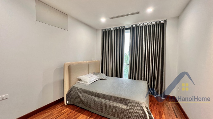 duplex-serviced-apartment-for-rent-in-tay-ho-3-beds-lake-view-9