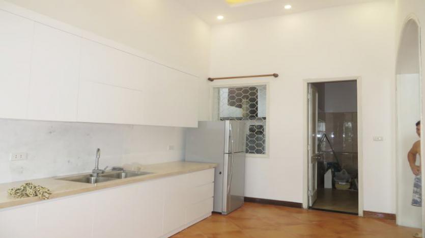 Four Bedroom House To Rent In Tay Ho White Color