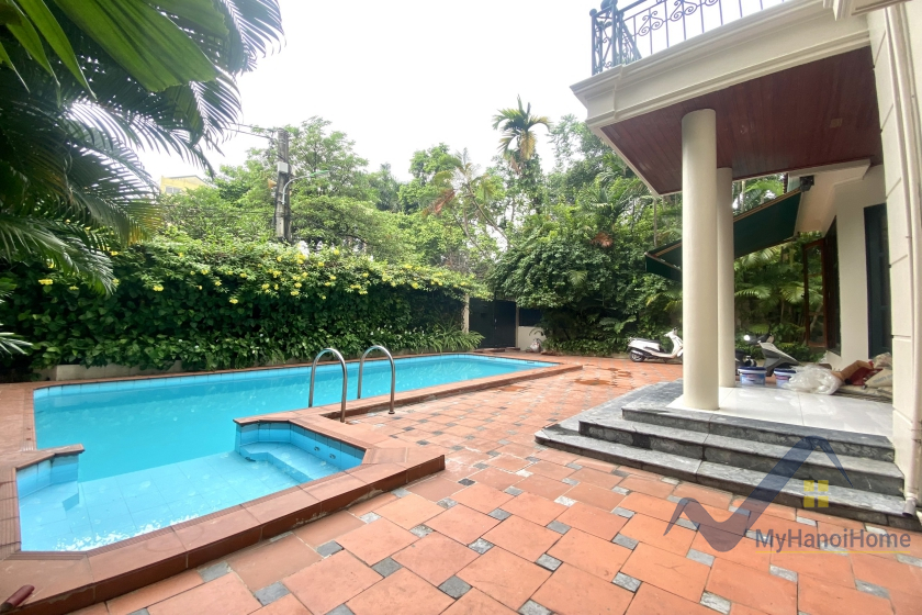 french-style-tay-ho-house-rental-with-outdoor-swimming-pool-2