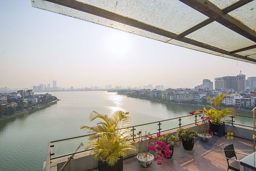 fully-furnished-duplex-apartment-to-rent-in-tay-ho-westlake-view-25