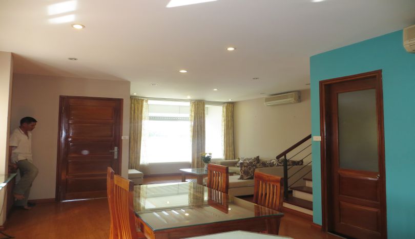 fully-furnished-lake-view-02-bedroom-duplex-apartments-tay-ho-area-22