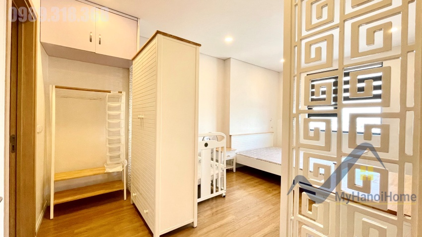 furnished-2-bedroom-for-rent-in-mipec-riverside-in-door-pool-8