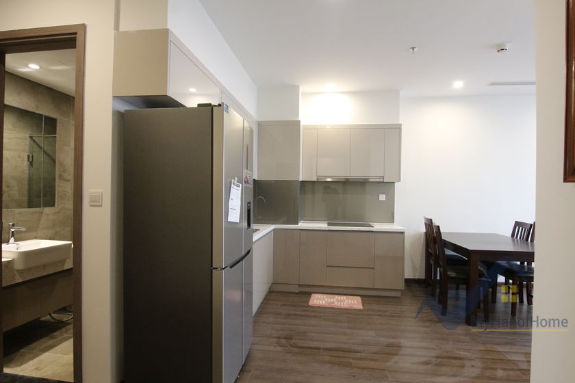 furnished-2bed-2-bath-apartment-for-rent-in-vinhomes-symphony-riverside-13