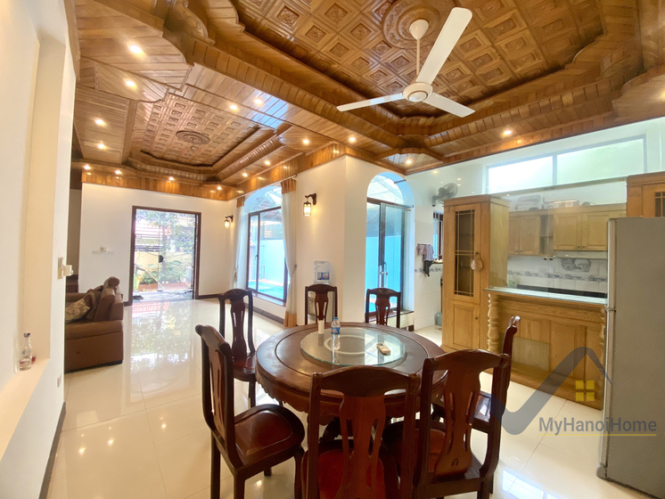 furnished-4-bedroom-villa-for-rent-on-lac-long-quan-near-ciputra-11