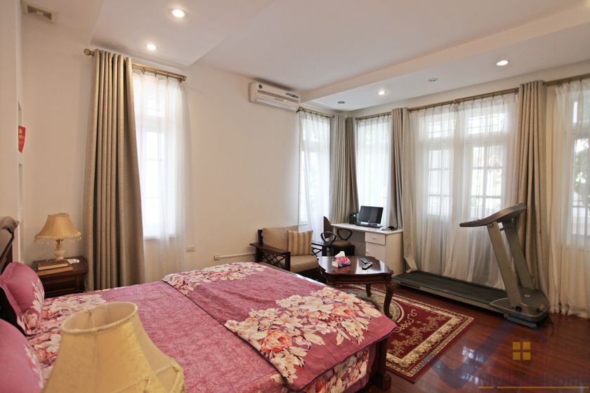 furnished-5-bedrooms-villa-in-ciputra-hanoi-for-lease-c-block-11