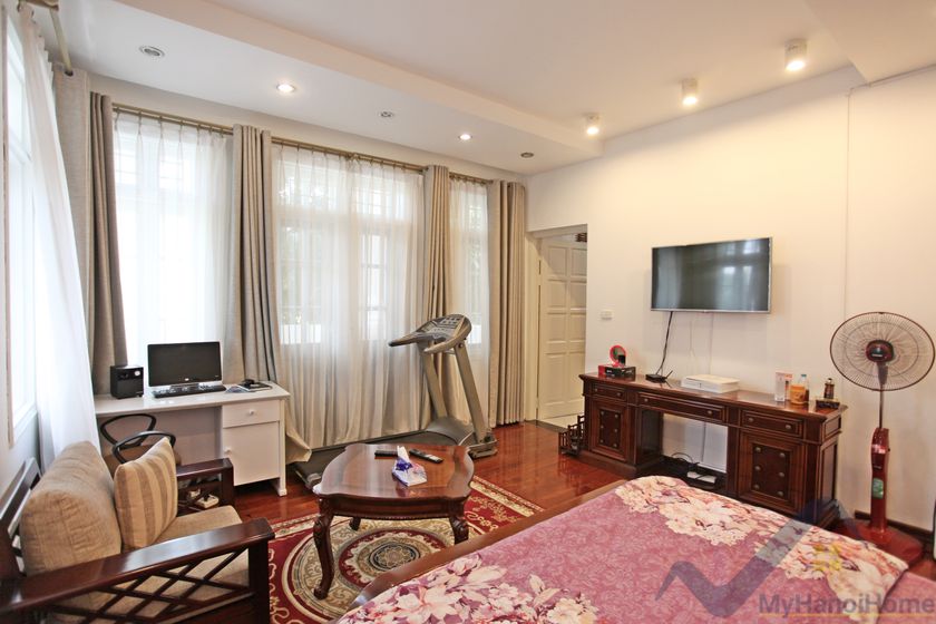 furnished-5-bedrooms-villa-in-ciputra-hanoi-for-lease-c-block-12
