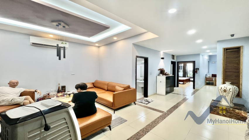 furnished-apartment-in-sai-dong-long-bien-with-2-bedrooms-1