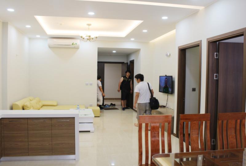 Furnished apartment in Trang An Complex, 3 bedrooms rent