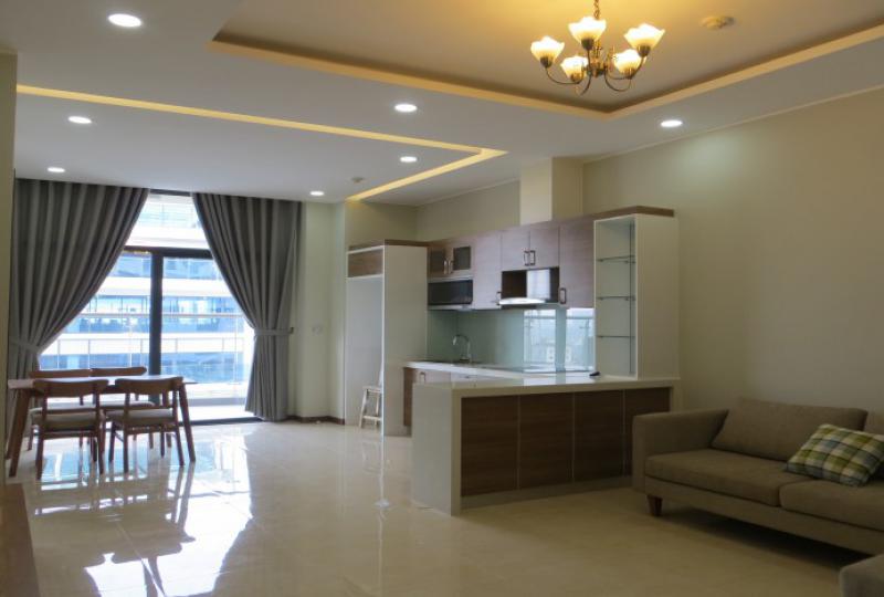 Furnished apartment in Trang An Complex Cau Giay 2 bedrooms balcony