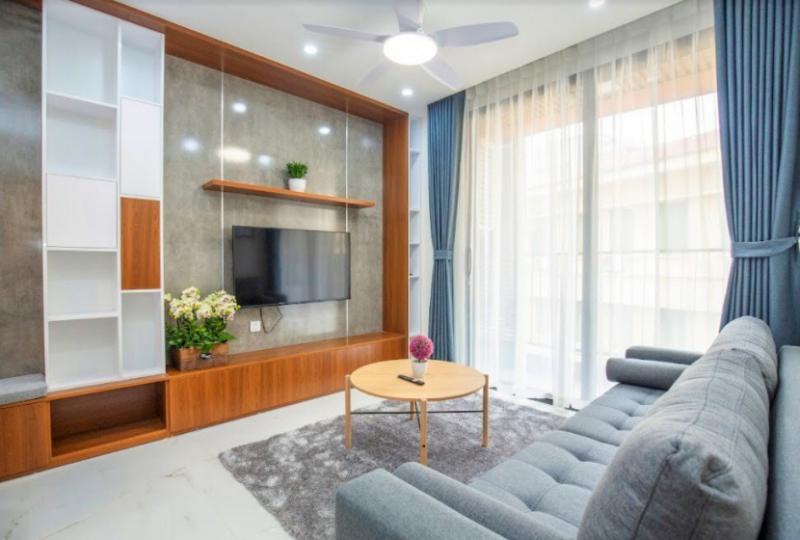 Furnished apartment on To Ngoc Van street, Tay Ho for rent 2BED
