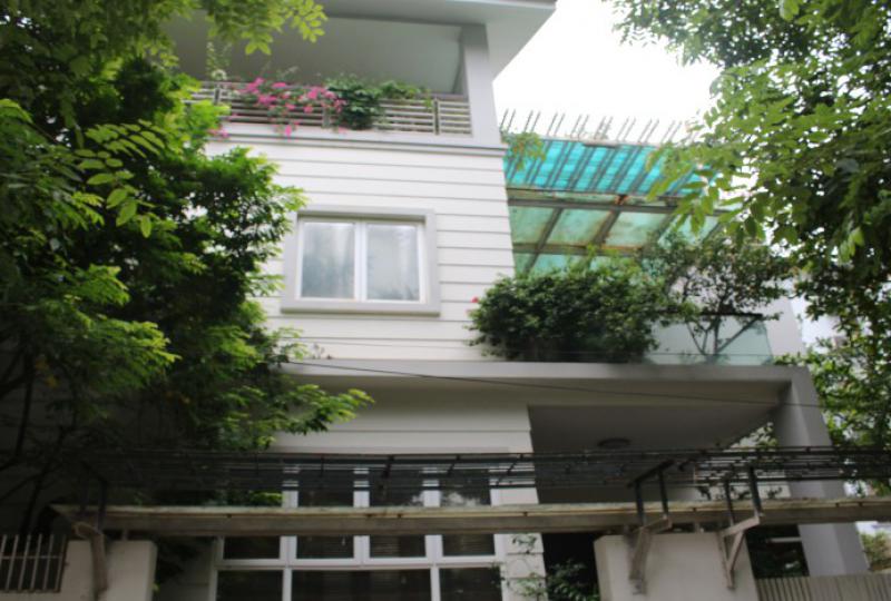 Furnished house for rent in Tay Ho near Ciputra Hanoi
