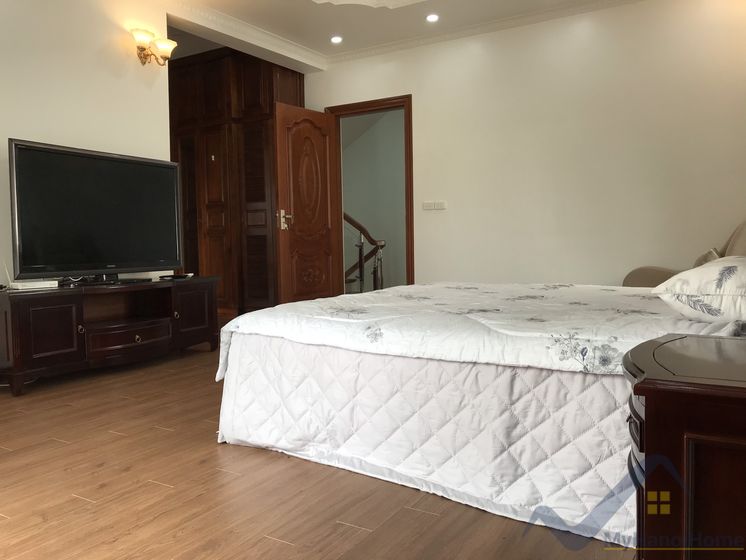 furnished-house-in-ciputra-hanoi-to-rent-in-t-block-15
