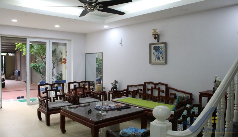 furnished-house-in-ngoc-thuy-for-rent-in-long-bien-district-3