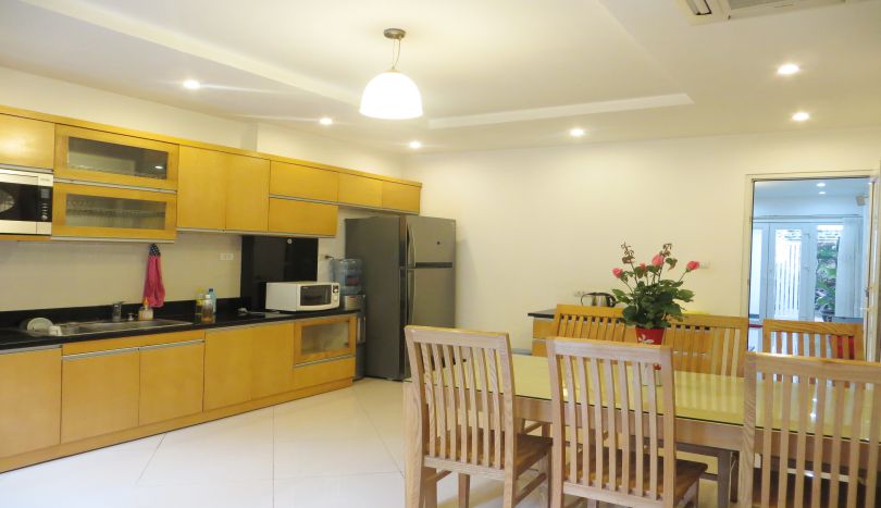 furnished-house-in-tay-ho-for-rent-close-intercontinental-hotel-7