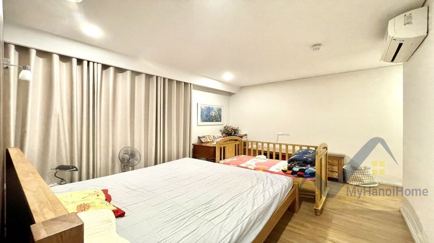 furnished-three-bedroom-flat-to-rent-in-mipec-riverside-long-bien-13