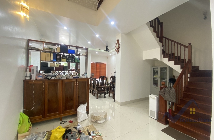 furnished-vinhomes-harmony-house-rental-offers-4-bedrooms-2