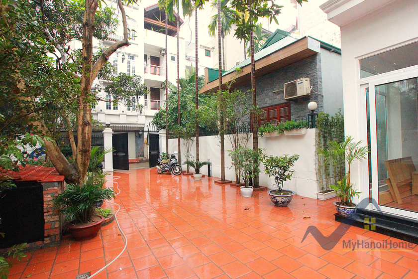 garden-house-for-rent-in-dang-thai-mai-tay-ho-4beds-22