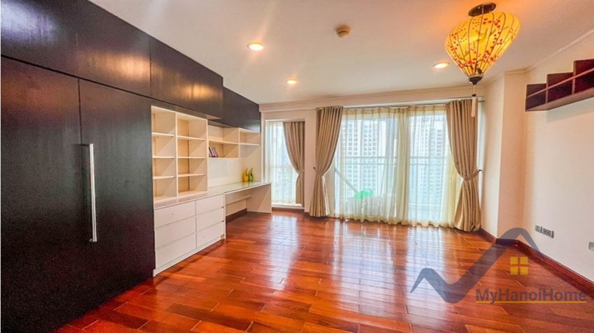 golf-view-apartment-to-rent-in-ciputra-hanoi-at-l2-block-4-beds-14