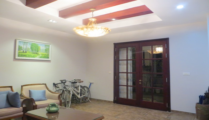 hanoi-house-for-rent-in-tay-ho-4-bedrooms-furnished-3