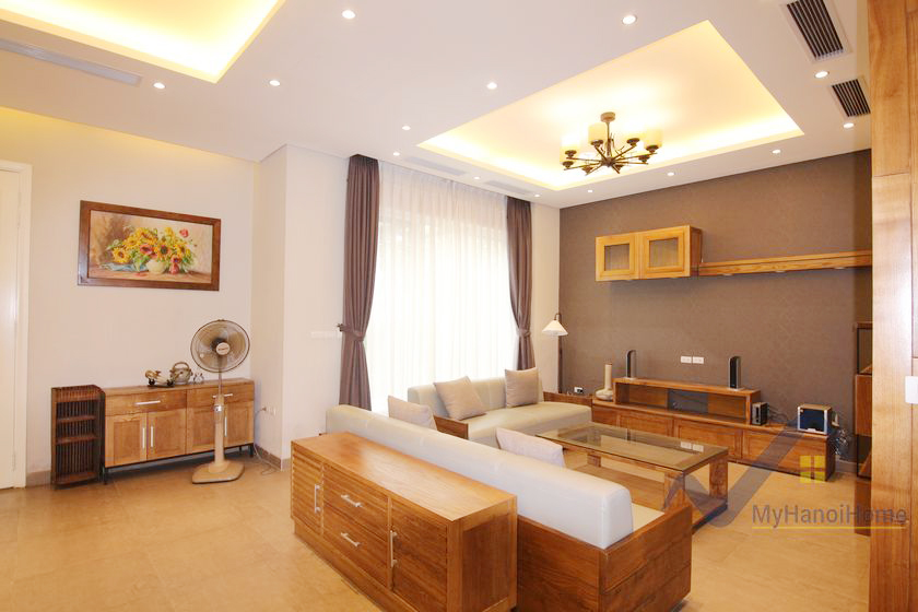 high-quality-furnished-detached-vinhomes-riverside-villa-rental-21