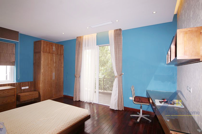 high-quality-furnished-detached-vinhomes-riverside-villa-rental-28