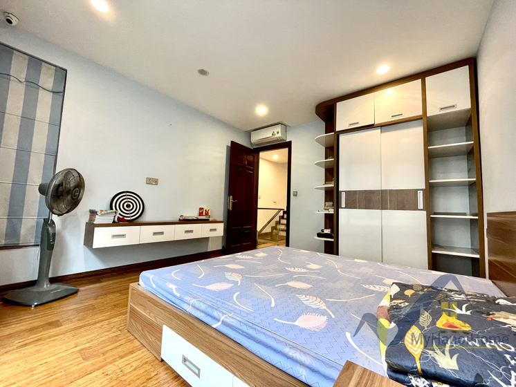 house-for-rent-in-ecopark-van-giang-come-with-furnished-7