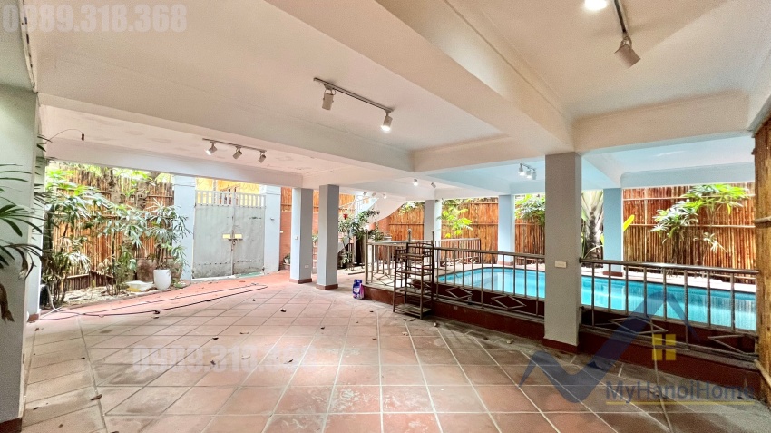 house-in-tay-ho-rent-with-swimming-pool-on-to-ngoc-van-str-4