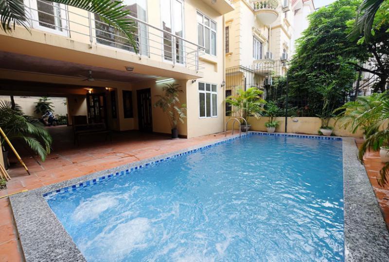 Swimming pool house to lease in Tay Ho with partly furnished