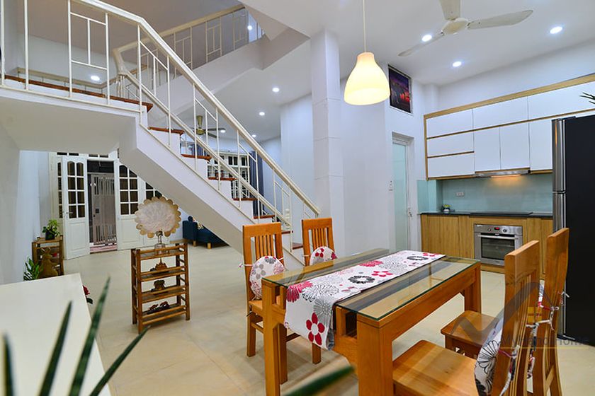house-to-rent-on-dang-thai-mai-4-bedrooms-in-tay-ho-25