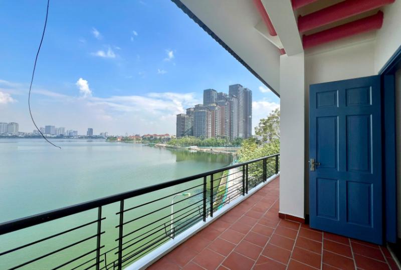 House with Westlake view in Tay Ho rental on Quang Khanh str