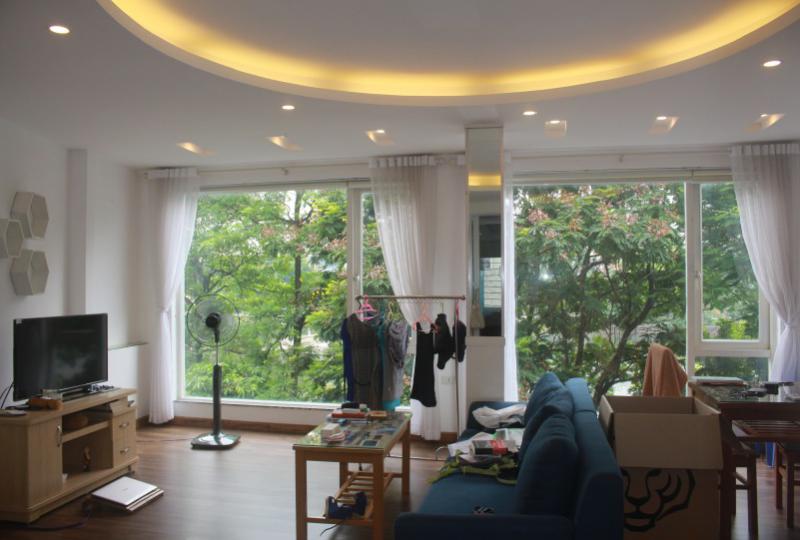 Lake view 01 bedroom apartment for lease in Hanoi Truc Bach
