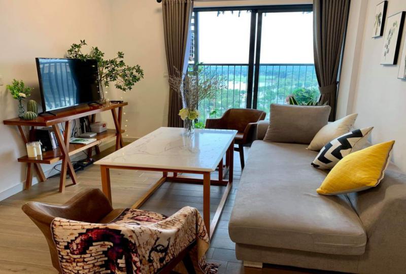 Lake view 2 bedroom apartment to rent in West Bay Ecopark