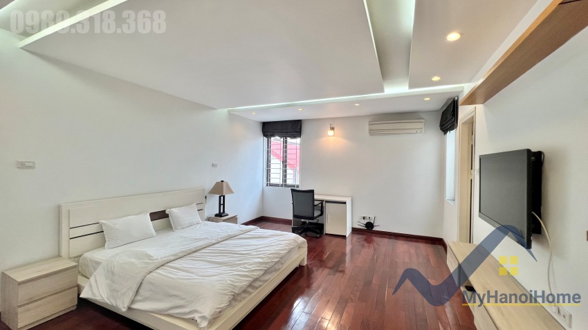lake-view-3-bedroom-apartment-to-rent-in-tay-ho-on-vu-mien-str-11