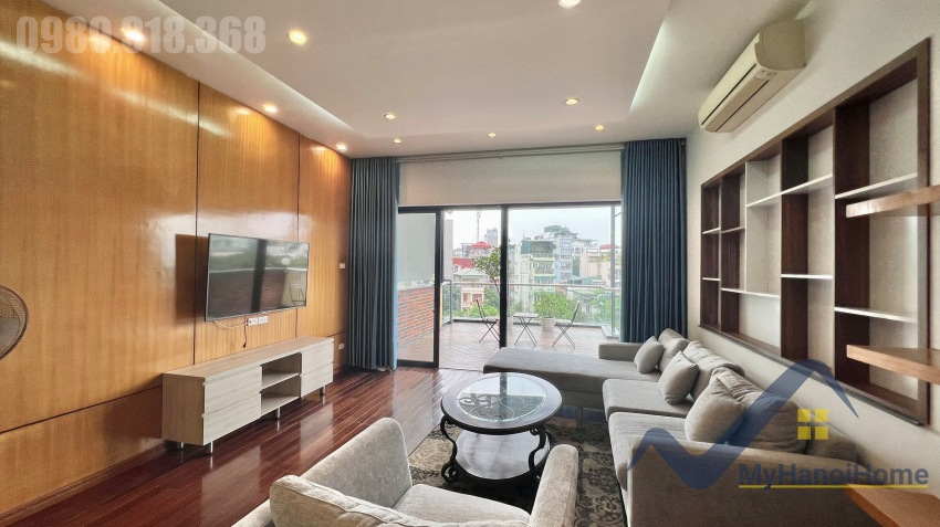 lake-view-3-bedroom-apartment-to-rent-in-tay-ho-on-vu-mien-str-4