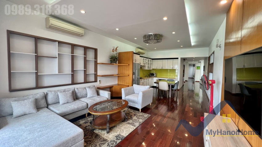 lake-view-3-bedroom-apartment-to-rent-in-tay-ho-on-vu-mien-str-8