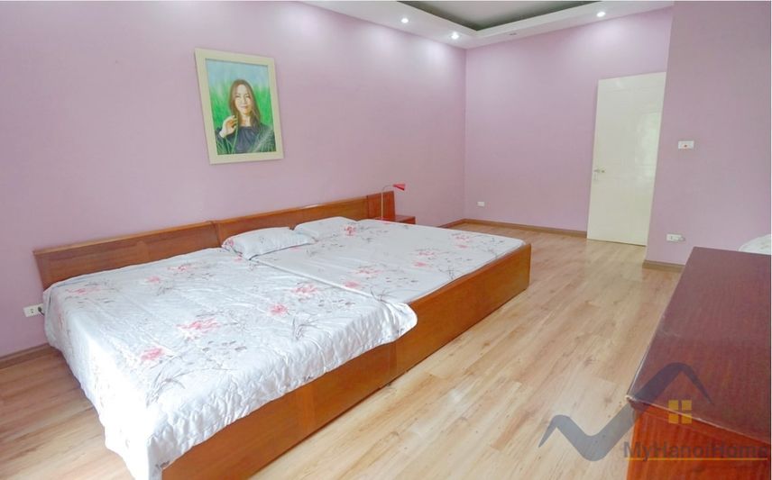 large-garden-house-in-tay-ho-for-rent-3-bedrooms-10