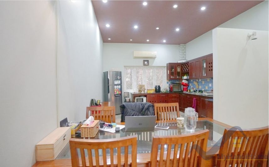 large-garden-house-in-tay-ho-for-rent-3-bedrooms-7