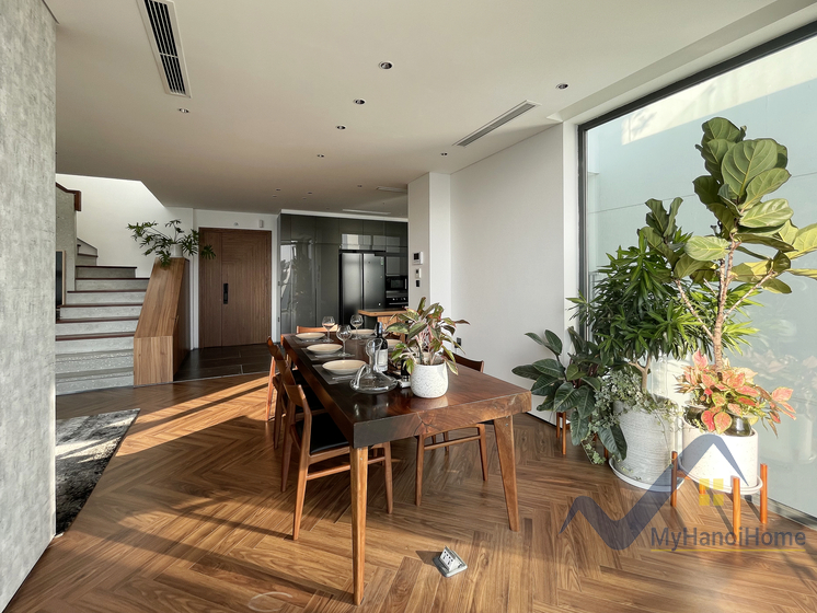 large-penthouse-to-rent-in-ecopark-van-giang-in-aqua-bay-5