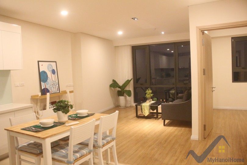 mipec-riverside-hanoi-2-double-bedroom-apartment-for-lease-furnished-12