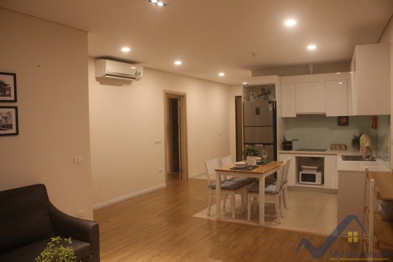 mipec-riverside-hanoi-2-double-bedroom-apartment-for-lease-furnished-14