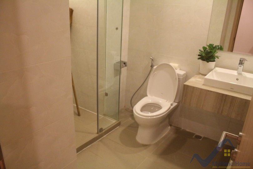 mipec-riverside-hanoi-2-double-bedroom-apartment-for-lease-furnished-17